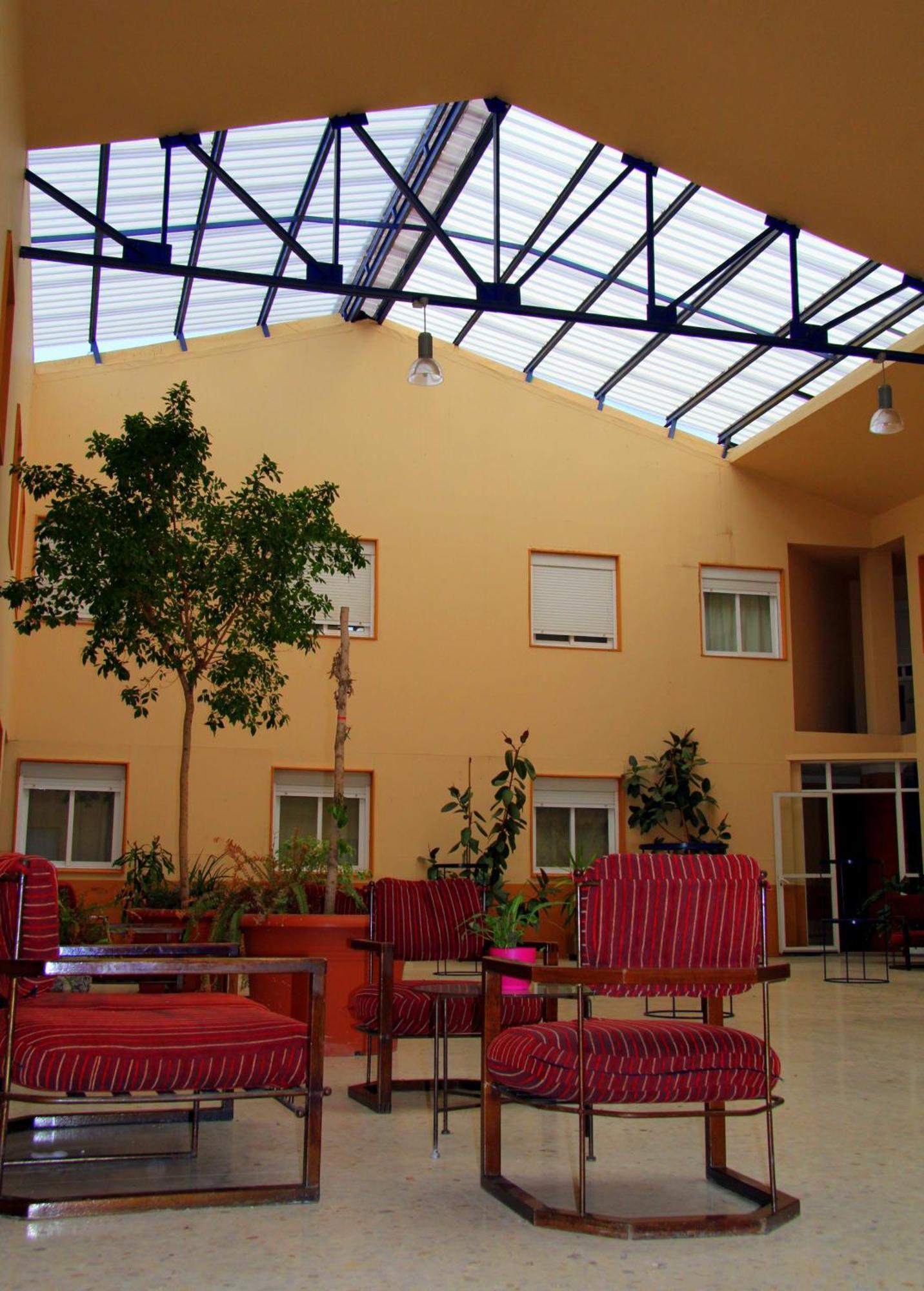 Ahc Hoteles Caceres Exterior photo