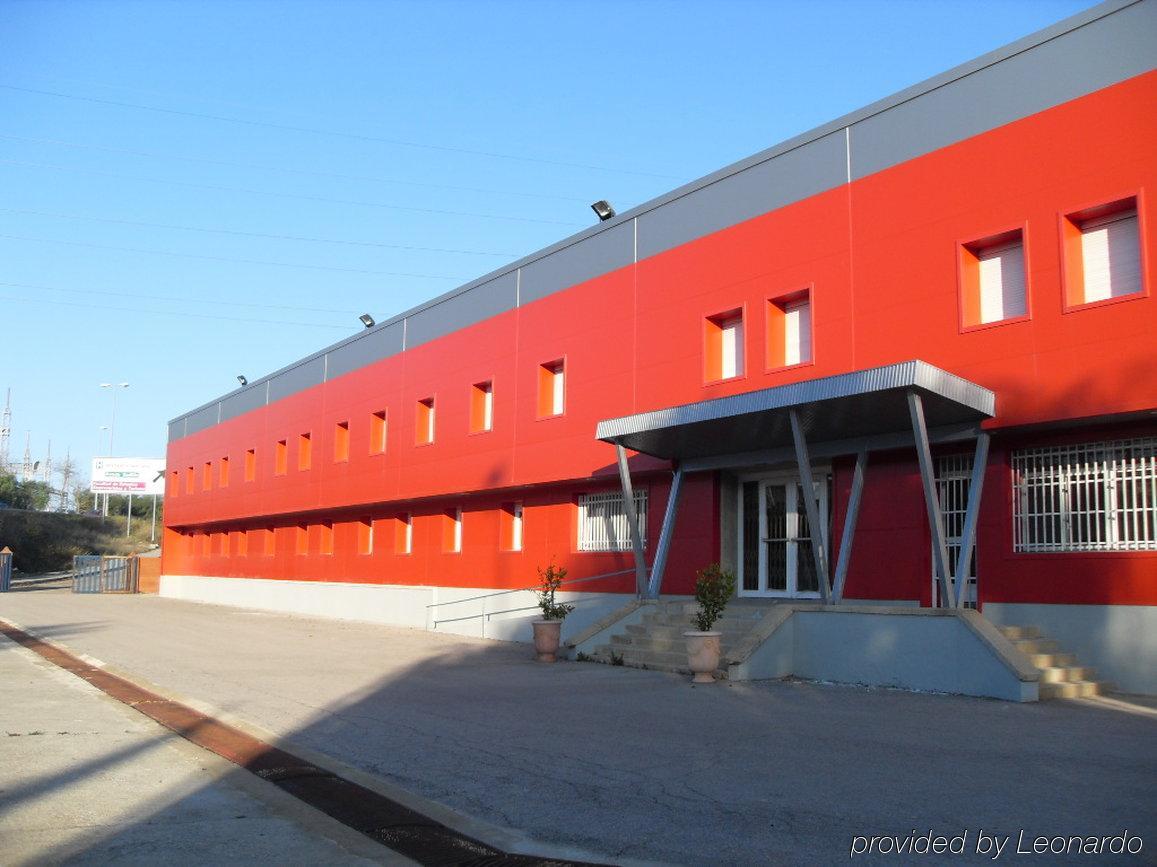 Ahc Hoteles Caceres Exterior photo