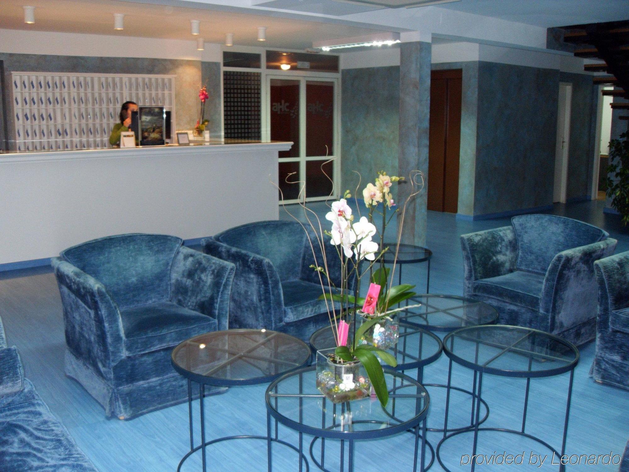 Ahc Hoteles Caceres Interior photo